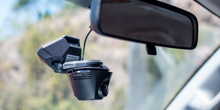 Maximize Your Road Safety with a Dash Cam Rear View Mirror Mount: Essential Tips for Installation and Maintenance