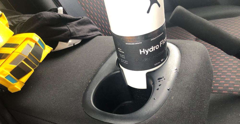 Which hydro flask fits in cup holders and why?